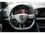Skoda Karoq 1.5 TSI ACT 150PK! Automaat Sportline Business BJ2020 Lmv 19" | Led V+A | Pdc | Keyless | Panoramadak | Elek. achterklep | Verwarmde voorruit | Achteruitrijcamera | App-Connect | Navi | Virtual cockpit | Dashboard verlichting | Verwarmde voorstoelen