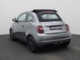 Fiat 500C La Prima by Bocelli 42 kWh | Lederen Bekleding | Stoelverwarming | Camera | PDC Rondom | 17" LMV | LED-Verlichting | Keyless | JBL Audio | Full-Map Navigatie | Draadloze Smartphonelader