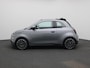 Fiat 500C La Prima by Bocelli 42 kWh | Lederen Bekleding | Stoelverwarming | Camera | PDC Rondom | 17" LMV | LED-Verlichting | Keyless | JBL Audio | Full-Map Navigatie | Draadloze Smartphonelader
