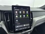 Volvo XC60 T6 Plus Dark | Lounge pakket | Panoramadak | Extra getint glas | Stoelmassage | Bowers en Wilkins | 21 inch LM |