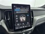 Volvo XC60 T6 Plus Dark | Lounge pakket | Panoramadak | Extra getint glas | Stoelmassage | Bowers en Wilkins | 21 inch LM |