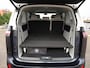 Volkswagen ID. Buzz Pro 8 Intro 77kWh 204pk RWD | Navigatie | Adaptive Cruise control | ECC | LED | Camera | Dubbel Schuifdeur | Stoel / stuur verwarming | App connect | Elektr uitklapbaar Trekhaak | 230V Omvormer| 21" LM velgen |