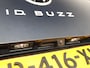 Volkswagen ID. Buzz Pro 8 Intro 77kWh 204pk RWD | Navigatie | Adaptive Cruise control | ECC | LED | Camera | Dubbel Schuifdeur | Stoel / stuur verwarming | App connect | Elektr uitklapbaar Trekhaak | 230V Omvormer| 21" LM velgen |