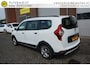 Dacia Lodgy 1.3 TCE 131PK STEPWAY 5 PERSOONS ORIGINEEL NEDERLANDS TREKHAAK NAVI ANDROID/APPLECARPLAY AIRCO CRUISECONTROL PARKEERSENSOREN BLUETOOTH ELECTR.RAMEN-SPIEGELS