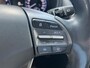 Hyundai Kona 1.0 T-GDI 120pk Fashion | Camera | Trekhaak | Climate controle | Carplay | 17'' velgen | Keyless entry | Parkeersensoren | Elektrische spiegels