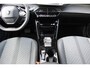 Peugeot 2008 1.2 Hybrid 145 Allure | Navigatie | Parkeercamera | Parkeersensoren | LED |