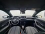 Peugeot 2008 1.2 Hybrid 145 Allure | Navigatie | Parkeercamera | Parkeersensoren | LED |