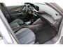 Peugeot 2008 1.2 Hybrid 145 Allure | Navigatie | Parkeercamera | Parkeersensoren | LED |