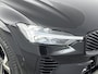 Volvo XC60 T8 Ultra Black Edition Executive Edition |Extra getinte glas achter| Black Edition uitvoering