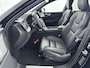 Volvo XC60 T8 Ultra Black Edition Executive Edition |Extra getinte glas achter| Black Edition uitvoering