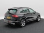 Volkswagen Tiguan 1.5 TSI R-Line Business+ | Stoel/Stuurverwarming | Panorama dak | Adaptive Cruise | Trekhaak | Camera |  IQ LED | CarPlay | 19 Inch | 72.960 Km !!