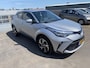 Toyota C-HR / C-HR+ 2.0 Hybrid Dynamic Trekhaak, Dodehoekdetectie, Smart Key, Parkeersensoren, Privacy glass, All-season banden, LMV, NL-auto