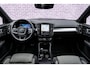 Volvo XC40 2.0 B3 Plus Dark | Adaptieve Cruise Control | Parkeercamera | Harman Kardon Audio | Stoel-/Stuurverwarming | Donker Getint Glas | DAB+ |