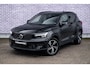 Volvo XC40 2.0 B3 Plus Dark | Adaptieve Cruise Control | Parkeercamera | Harman Kardon Audio | Stoel-/Stuurverwarming | Donker Getint Glas | DAB+ |