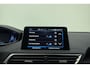 Peugeot 5008 1.2 PureTech Crossway Leer/Alcantara l 360 camera l Schuif-Kanteldak l Focal l Climate control l Cruise Control Adaptief l Full-LED l DAB l Apple Carplay & Android Auto