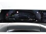 Peugeot 3008 1.6 plug-in Hybrid 195 Allure | Automaat | Navigatie | Camera | Stoelverwarming | 4.900km | NL Auto | AGR Comfortstoelen |