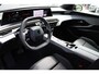 Peugeot 3008 1.6 plug-in Hybrid 195 Allure | Automaat | Navigatie | Camera | Stoelverwarming | 4.900km | NL Auto | AGR Comfortstoelen |