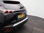 Peugeot e-2008 EV GT 50 kWh Full Option | SOH 97,3% | Panoramadak | Elektrisch Verstelbare Bestuurderstoel | Stoelverwarming | Parkeersensoren Voor en Achter | Camera | Dodehoekbewaking | Adaptieve Cruise Control