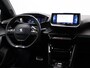 Peugeot e-2008 EV GT 50 kWh Full Option | SOH 97,3% | Panoramadak | Elektrisch Verstelbare Bestuurderstoel | Stoelverwarming | Parkeersensoren Voor en Achter | Camera | Dodehoekbewaking | Adaptieve Cruise Control