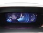 Peugeot e-2008 EV GT 50 kWh Full Option | SOH 97,3% | Panoramadak | Elektrisch Verstelbare Bestuurderstoel | Stoelverwarming | Parkeersensoren Voor en Achter | Camera | Dodehoekbewaking | Adaptieve Cruise Control