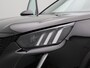 Peugeot e-2008 EV GT 50 kWh Full Option | SOH 97,3% | Panoramadak | Elektrisch Verstelbare Bestuurderstoel | Stoelverwarming | Parkeersensoren Voor en Achter | Camera | Dodehoekbewaking | Adaptieve Cruise Control