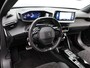 Peugeot e-2008 EV GT 50 kWh Full Option | SOH 97,3% | Panoramadak | Elektrisch Verstelbare Bestuurderstoel | Stoelverwarming | Parkeersensoren Voor en Achter | Camera | Dodehoekbewaking | Adaptieve Cruise Control