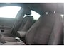Alfa Romeo Giulietta 1.4 Turbo 170PK AUTOMAAT MultiAir SUPER | AFNEEMBARE TREKHAAK | NAVIGATIE | "BREMBO" REMKLAUWEN ROOD | LICHTMETALEN VELGEN 17" | CLIMATE CONTROL | CRUISE CONTROL | DAB+ RADIO | BLUETOOTH AUDIO | PARKEERSENSOREN VOOR + ACHTER |