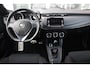 Alfa Romeo Giulietta 1.4 Turbo 170PK AUTOMAAT MultiAir SUPER | AFNEEMBARE TREKHAAK | NAVIGATIE | "BREMBO" REMKLAUWEN ROOD | LICHTMETALEN VELGEN 17" | CLIMATE CONTROL | CRUISE CONTROL | DAB+ RADIO | BLUETOOTH AUDIO | PARKEERSENSOREN VOOR + ACHTER |