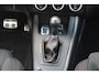 Alfa Romeo Giulietta 1.4 Turbo 170PK AUTOMAAT MultiAir SUPER | AFNEEMBARE TREKHAAK | NAVIGATIE | "BREMBO" REMKLAUWEN ROOD | LICHTMETALEN VELGEN 17" | CLIMATE CONTROL | CRUISE CONTROL | DAB+ RADIO | BLUETOOTH AUDIO | PARKEERSENSOREN VOOR + ACHTER |