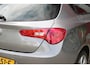 Alfa Romeo Giulietta 1.4 Turbo 170PK AUTOMAAT MultiAir SUPER | AFNEEMBARE TREKHAAK | NAVIGATIE | "BREMBO" REMKLAUWEN ROOD | LICHTMETALEN VELGEN 17" | CLIMATE CONTROL | CRUISE CONTROL | DAB+ RADIO | BLUETOOTH AUDIO | PARKEERSENSOREN VOOR + ACHTER |