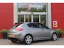 Alfa Romeo Giulietta 1.4 Turbo 170PK AUTOMAAT MultiAir SUPER | AFNEEMBARE TREKHAAK | NAVIGATIE | "BREMBO" REMKLAUWEN ROOD | LICHTMETALEN VELGEN 17" | CLIMATE CONTROL | CRUISE CONTROL | DAB+ RADIO | BLUETOOTH AUDIO | PARKEERSENSOREN VOOR + ACHTER |