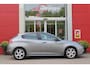 Alfa Romeo Giulietta 1.4 Turbo 170PK AUTOMAAT MultiAir SUPER | AFNEEMBARE TREKHAAK | NAVIGATIE | "BREMBO" REMKLAUWEN ROOD | LICHTMETALEN VELGEN 17" | CLIMATE CONTROL | CRUISE CONTROL | DAB+ RADIO | BLUETOOTH AUDIO | PARKEERSENSOREN VOOR + ACHTER |