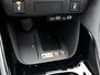 Toyota Yaris 1.5 Hybrid 130 Executive | BTW Voertuig | dodehoek detectie | Parkeersensoren Voor+achter | stoel en stuurwielverwarming |