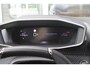 Peugeot 208 1.2 Hybrid 145PK AUTOMAAT GT | NAVIGATIE | DRAADLOZE APPLE CARPLAY/ANDROID AUTO | CAMERA VOOR + ACHTER | FULL LED KOPLAMPEN | LICHTMETALEN VELGEN 17" | DODEHOEK DETECTIE | DRAADLOZE TELEFOONLADER | KEYLESS ENTRY/START | DAB+ RADIO | ADAPTIVE CRUISE CONTROL |