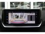 Peugeot 208 1.2 Hybrid 145PK AUTOMAAT GT | NAVIGATIE | DRAADLOZE APPLE CARPLAY/ANDROID AUTO | CAMERA VOOR + ACHTER | FULL LED KOPLAMPEN | LICHTMETALEN VELGEN 17" | DODEHOEK DETECTIE | DRAADLOZE TELEFOONLADER | KEYLESS ENTRY/START | DAB+ RADIO | ADAPTIVE CRUISE CONTROL |