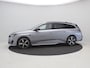 Peugeot 308 SW Hybrid 136 e-DCS6 GT Automaat / Apple Carplay Android Auto / Navigatie / Adaptief cruise control / Keyless Entry/Start / Rondomzicht camera / Lichtmetalen wielen 18“ /