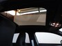 Mercedes-Benz A-klasse 180 Business Solution AMG | AMG Line Plus | Nightpakket | Panoramadak | HUD | Stoelverwarming | 360° camera | Cruise Control Adaptief |