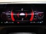 Mercedes-Benz A-klasse 180 Business Solution AMG | AMG Line Plus | Nightpakket | Panoramadak | HUD | Stoelverwarming | 360° camera | Cruise Control Adaptief |