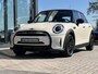 MINI Cooper 1.5 136pk Aut. Business Edition | Facelift | NAV 8,8 Scherm | LED | PDC | Sportstoelen | Carplay | Zwart dak | NL Auto |