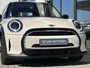MINI Cooper 1.5 136pk Aut. Business Edition | Facelift | NAV 8,8 Scherm | LED | PDC | Sportstoelen | Carplay | Zwart dak | NL Auto |