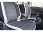 Volkswagen T-Roc 1.5 TSI 150PK! Sport BJ2020 Lmv 17" | Led V+A | Pdc | App-Connect | Navi | Dashboard verlichting | Virtual cockpit | Climate control | Cruise control | Sportstoelen | Verwarmde voorstoelen | Extra getint glas