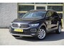 Volkswagen T-Roc 1.5 TSI 150PK! Sport BJ2020 Lmv 17" | Led V+A | Pdc | App-Connect | Navi | Dashboard verlichting | Virtual cockpit | Climate control | Cruise control | Sportstoelen | Verwarmde voorstoelen | Extra getint glas