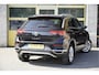 Volkswagen T-Roc 1.5 TSI 150PK! Sport BJ2020 Lmv 17" | Led V+A | Pdc | App-Connect | Navi | Dashboard verlichting | Virtual cockpit | Climate control | Cruise control | Sportstoelen | Verwarmde voorstoelen | Extra getint glas