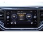 Volkswagen T-Roc 1.5 TSI 150PK! Sport BJ2020 Lmv 17" | Led V+A | Pdc | App-Connect | Navi | Dashboard verlichting | Virtual cockpit | Climate control | Cruise control | Sportstoelen | Verwarmde voorstoelen | Extra getint glas