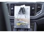 Volkswagen T-Roc 1.5 TSI 150PK! Sport BJ2020 Lmv 17" | Led V+A | Pdc | App-Connect | Navi | Dashboard verlichting | Virtual cockpit | Climate control | Cruise control | Sportstoelen | Verwarmde voorstoelen | Extra getint glas