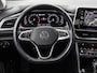 Volkswagen T-Roc 1.5 TSI 150pk DSG Style · Camera · Dodehoeksensor · Apple/Android Car Play · Navigatie · Stuur & Stoelverwarming · 17'' Inch ·