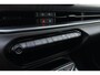 Fiat 600 1.2 Hybrid Sport | Alcantara bekleding | LED verlichting | Camera | Navigatie | Lichtmetalen velgen 18'' | Getint glas | Elektrische achterklep