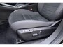 Fiat 600 1.2 Hybrid Sport | Alcantara bekleding | LED verlichting | Camera | Navigatie | Lichtmetalen velgen 18'' | Getint glas | Elektrische achterklep