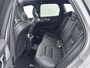 Volvo XC60 T8 Ultra Dark Executive Edition Alarm|Extra getint glas|Gelamineerde zijruiten|Sierpaneel Metal Mesh