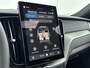Volvo XC60 T8 Ultra Dark Executive Edition Alarm|Extra getint glas|Gelamineerde zijruiten|Sierpaneel Metal Mesh